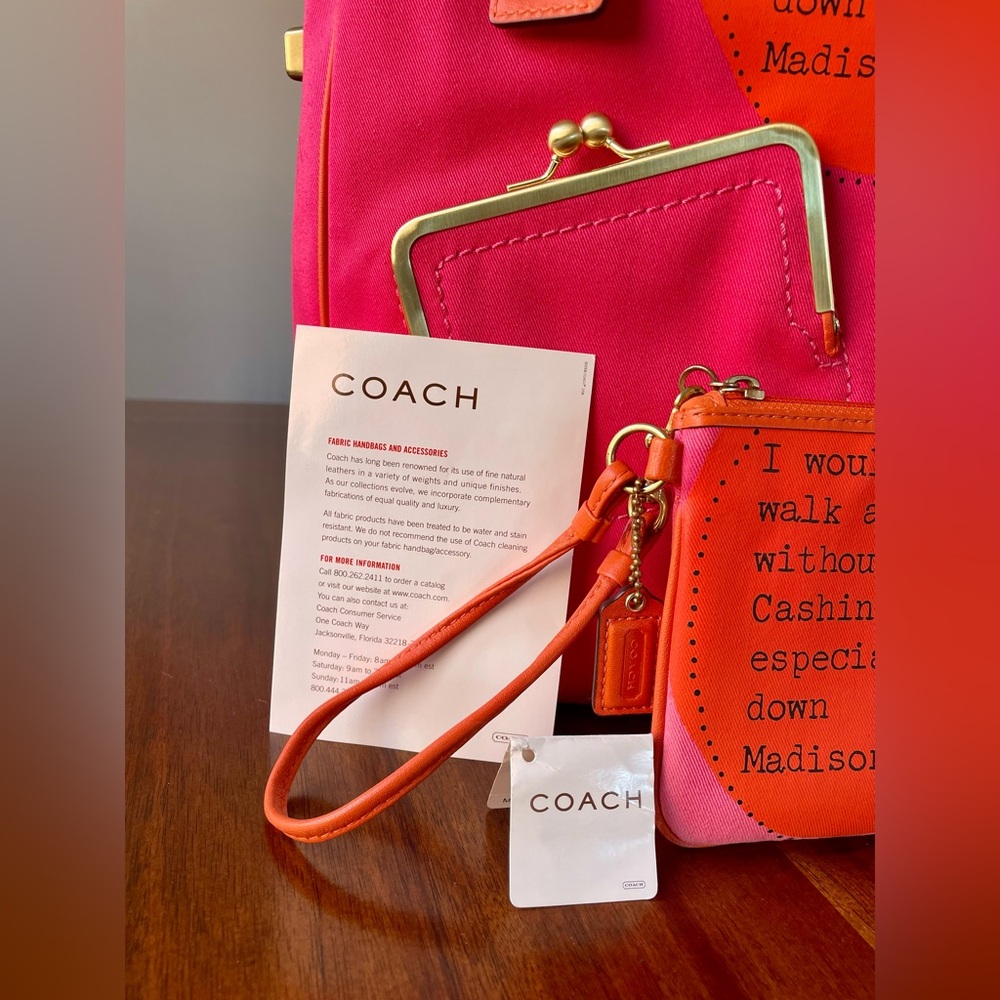 โผ๏ธโผ๏ธSOLD Coach Bonnie Cashin Kisslock Tote and Wristlet Set - Picture 3 of 17